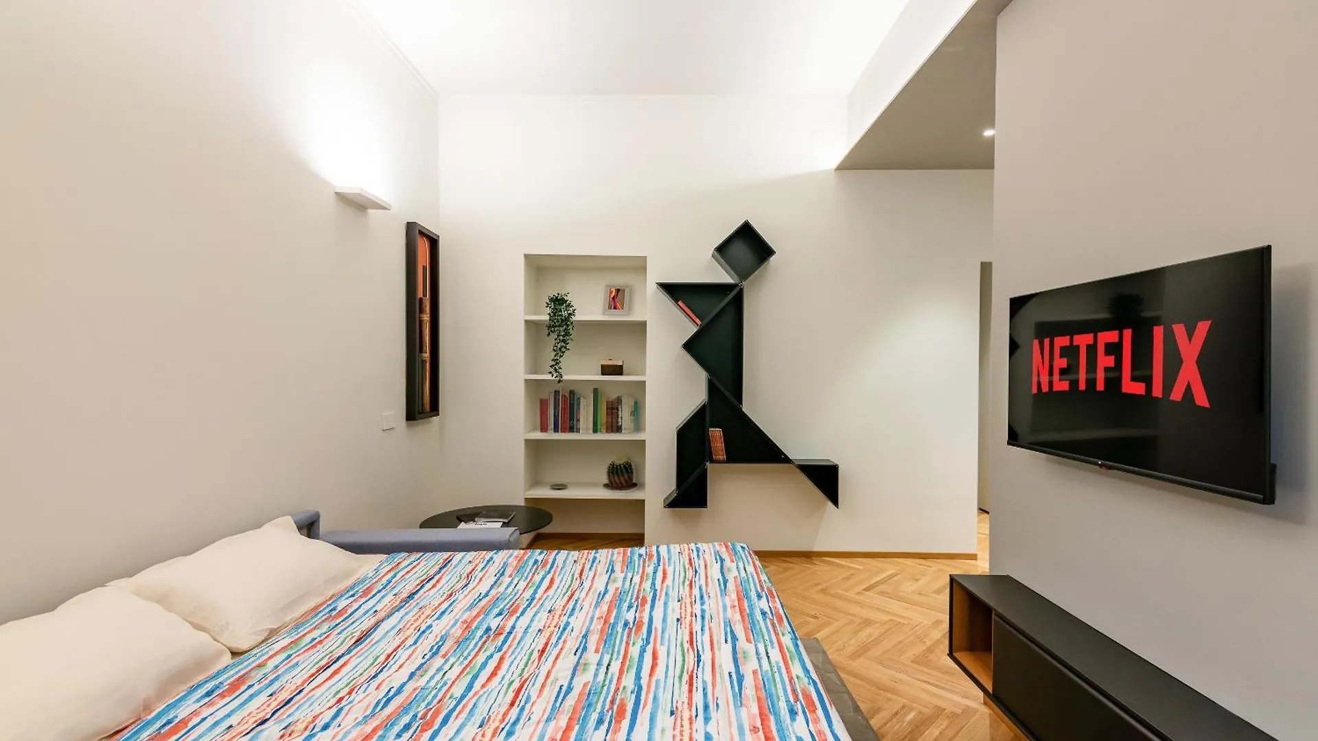 Elegant Design ApartmentDuomo-NavigliA/C E Wi-Fi Milan 0*,