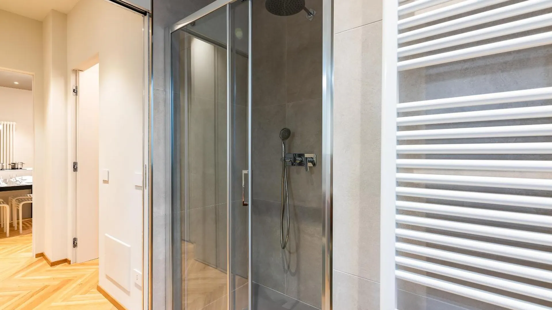Apartment Elegant Design ApartmentDuomo-NavigliA/C E Wi-Fi Milan