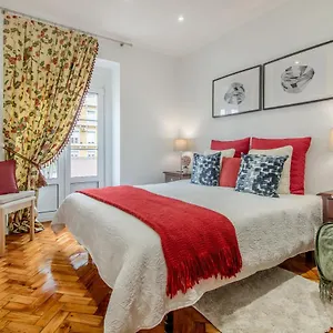 At Roma Boulevard Apartment Lisbon